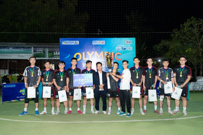 Chung kết bóng đá và lễ bế mạc Olympic VJIT 2025: Khép lại mùa hội thao sôi nổi 41