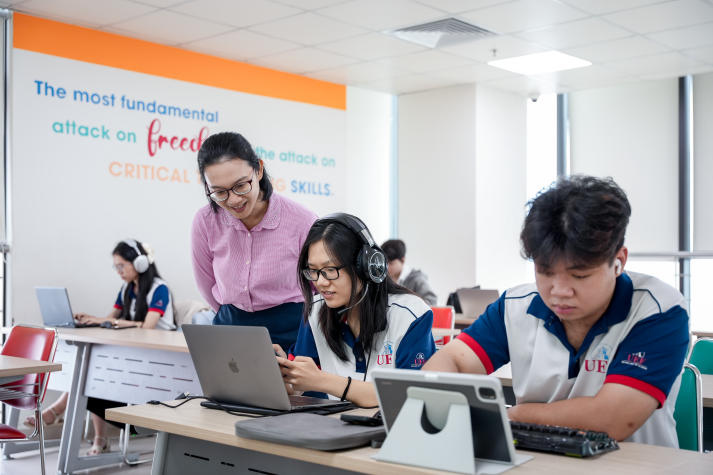 Sinh viên Việt Nam - Nhật Bản cùng kiến tạo giải pháp cho một xã hội già hóa năng động 37