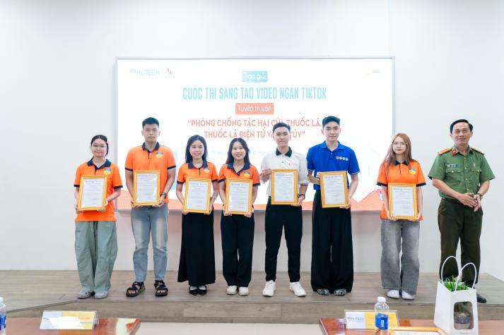 Sinh viên HUTECH nâng cao nhận thức về ma túy, thuốc lá điện tử và lối sống học đường an toàn 102