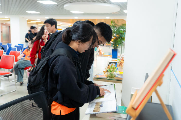 Ra mắt Góc Ấn Độ - điểm giao thoa văn hóa và học thuật tại HUTECH 92