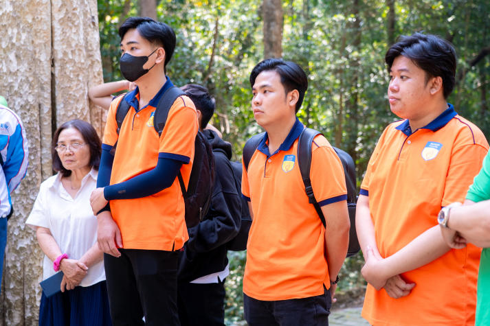 Sinh viên Quản lý tài nguyên và môi trường trải nghiệm quan trắc thực địa tại Khu Bảo tồn Đồng Nai 29