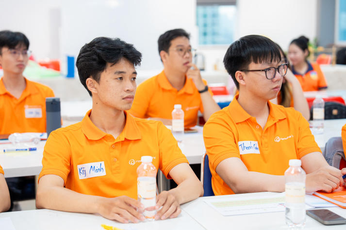 [Video] Youth Education Learning: Trang bị hành trang giáo dục thanh thiếu niên cho sinh viên HUTECH 52