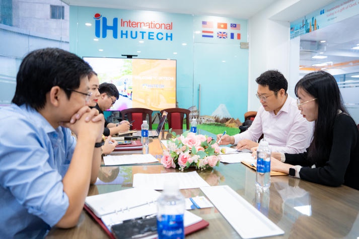 Nhiều cơ hội học tập, trải nghiệm tại Hàn cho sinh viên qua buổi làm việc giữa HUTECH và Đại học Wonkwang 8