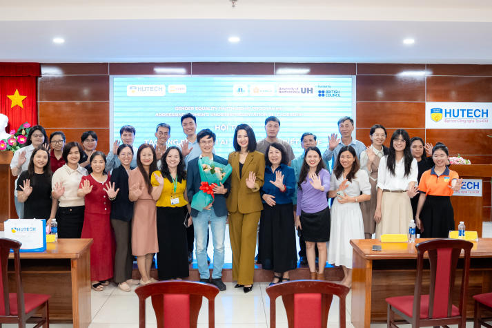 [Video] Ứng dụng AI không cần code trong giảng dạy và nghiên cứu tại HUTECH 106