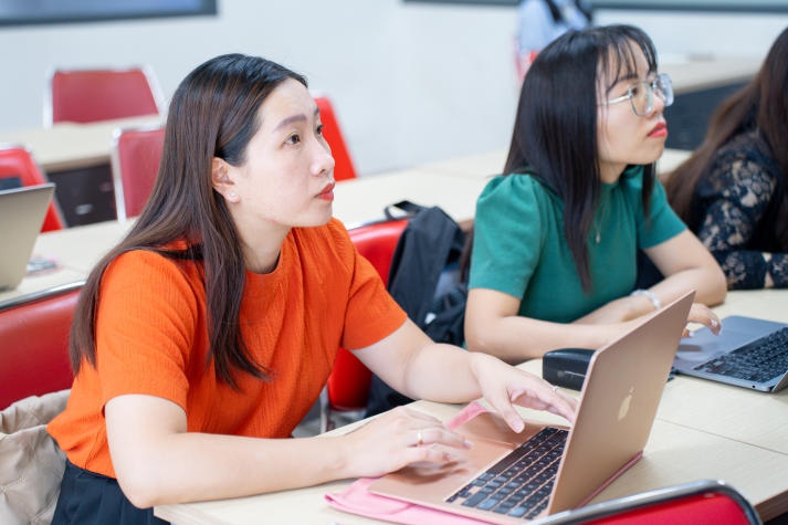 Trung tâm Dạy học số tổ chức tập huấn cách xây dựng và vận hành hệ thống LMS cho giảng viên Viện Công nghệ Việt - Nhật HUTECH 53