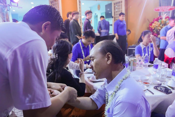 Students mingle in the joyful and warm atmosphere at "Laos and Cambodia Traditional New Year Festival 2023." 75