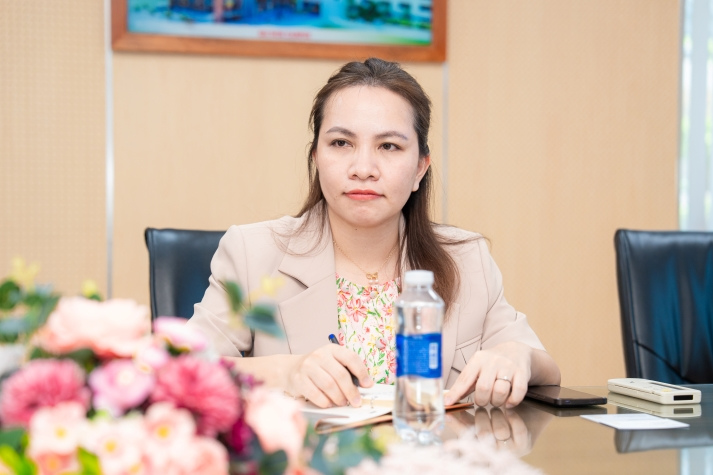 HUTECH và UniSQ (Úc) trao đổi chuyên sâu về chương trình liên kết hợp tác và đồng phát triển nghiên cứu 18