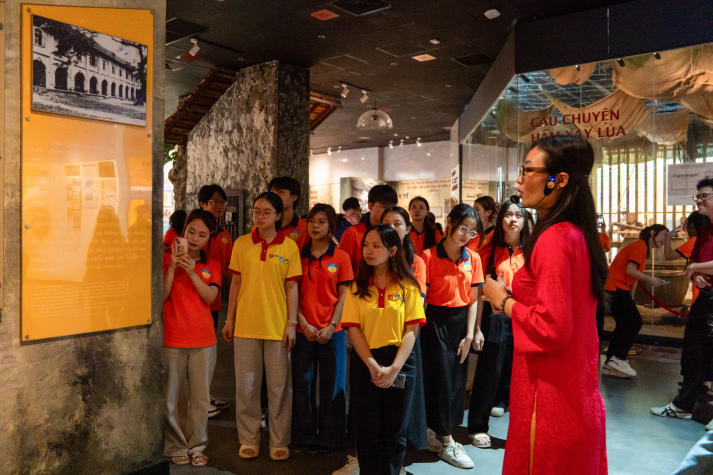 Xuân Lịch sử: Điểm nhấn giáo dục truyền thống của tuổi trẻ Khoa Trung Quốc học 50