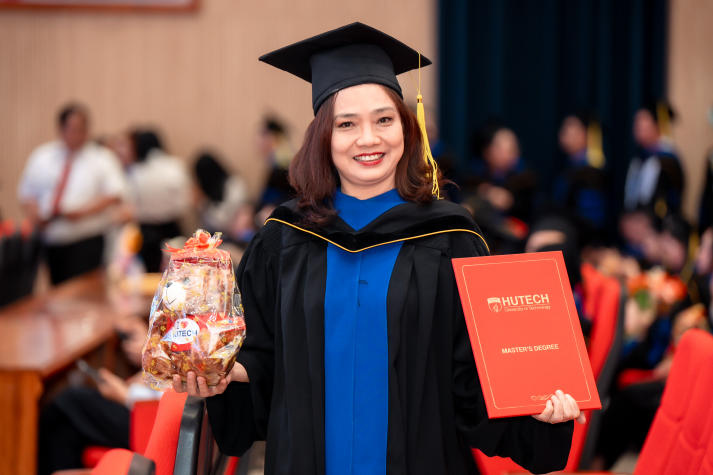 Tân Thạc sĩ Nguyễn Thị Lưu Tâm: Khi tuổi trung niên không là điểm dừng của hành trình học tập 4