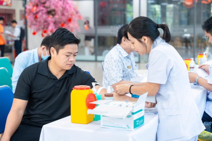 HUTECH đồng hành chăm sóc sức khỏe CB-GV-NV qua đợt khám định kỳ 2026 45