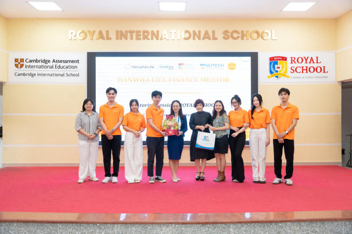 Hanwha Life Finance Mentor: Khi sinh viên trở thành “người thầy” của học sinh THPT 99
