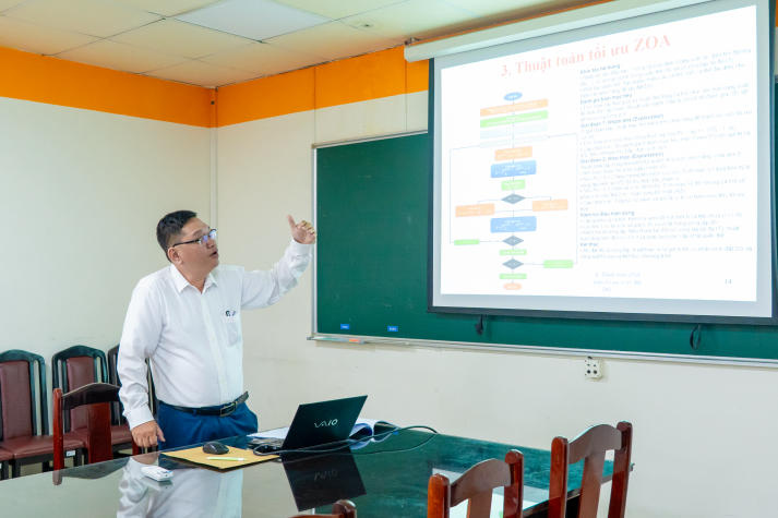 Nhiều đề tài tối ưu hóa vận hành và giám sát hệ thống điện thực tiễn tại buổi bảo vệ luận văn/đề án Thạc sĩ ngành Kỹ thuật điện 25