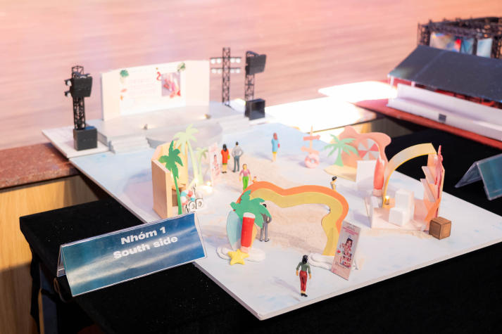 “Phù thủy sân khấu” HUTECH hiện thực hóa ý tưởng thành mô hình sân khấu sống động 24