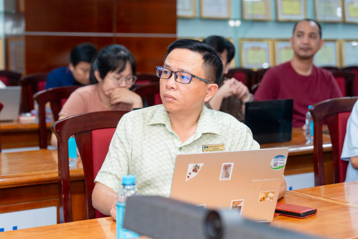 Giảng viên, học viên HUTECH trang bị thêm “trợ thủ” cho hành trình nghiên cứu trong môi trường số 42