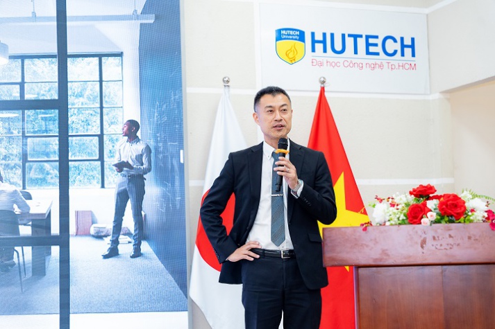 Gặp gỡ sếp lớn doanh nghiệp Nhật Bản, sinh viên HUTECH tăng cường kinh nghiệm phỏng vấn hiệu quả 46