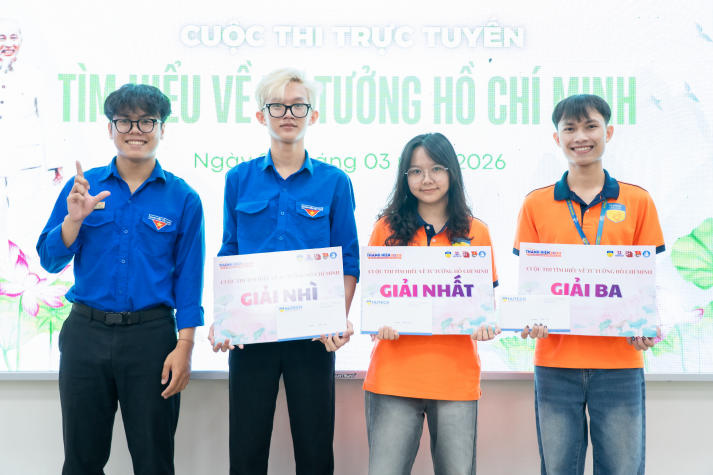 Sinh viên Khoa Kiến trúc - Mỹ thuật tiếp bước chân Bác, lan tỏa bản lĩnh thanh niên 43