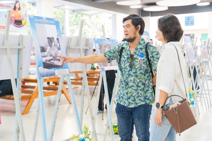 Lê Hoàng Nam - Cựu sinh viên Khoa Truyền thông & Thiết kế lên ngôi Quán quân HUTECH Photo Contest “Beloved Teacher 2024” 28