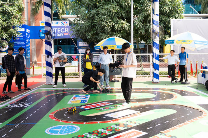 HUTECH IT Open Day 2026 quy tụ hơn 70 doanh nghiệp cùng 5.000 cơ hội việc làm cho sinh viên vào 03/4 tới 75