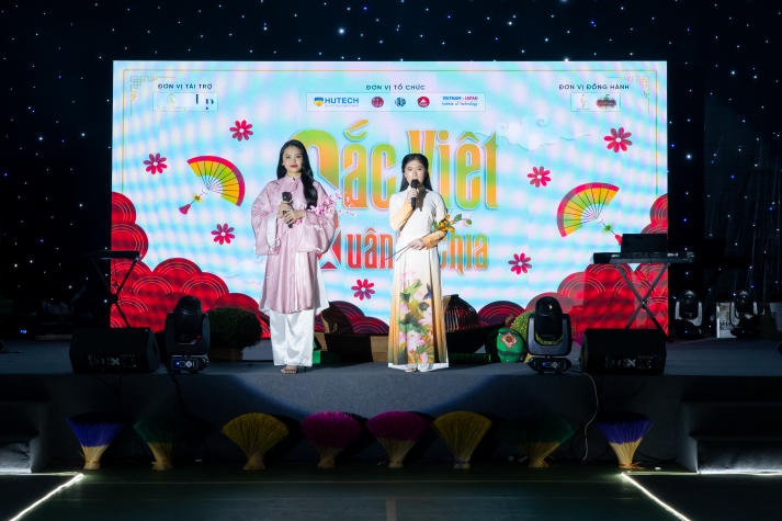 [Video] Khám phá muôn màu sắc Việt tại đêm nhạc “Xuân sẻ chia 2024” của Viện Công nghệ Việt - Nhật 62