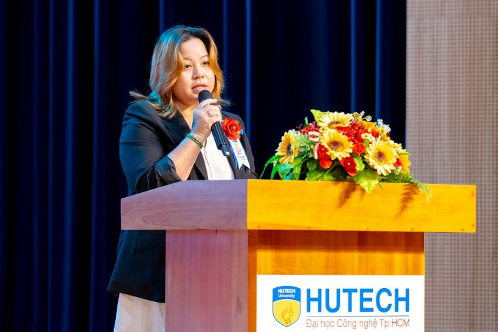 Doanh nghiệp đa quốc gia “đổ bộ” HUTECH International Job Fair 2025, mở ra hàng ngàn cơ hội nghề nghiệp cho sinh viên 32