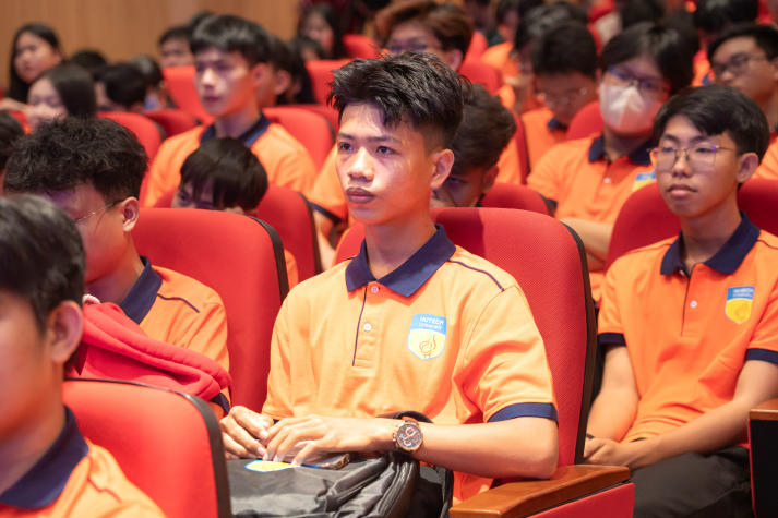 Tân sinh viên I-HUTECH định hình lộ trình tiếng Anh ngay từ những ngày đầu 61