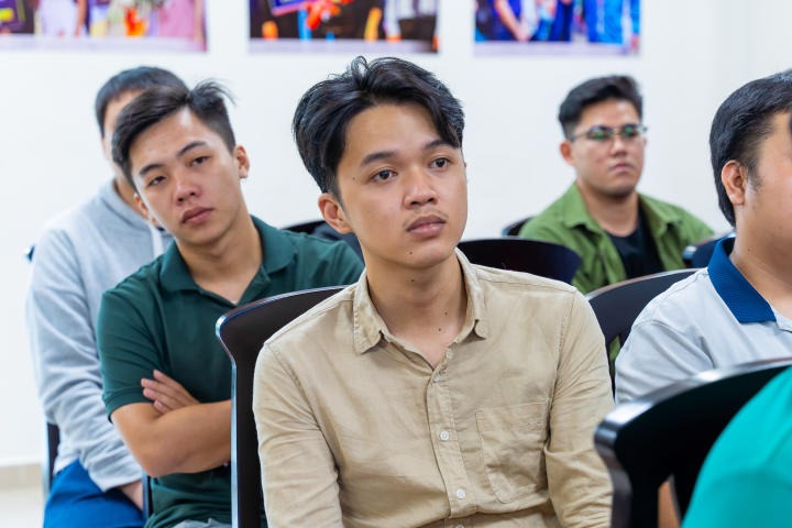 Sinh viên Khoa Xây dựng HUTECH tích luỹ kiến thức thiết kế và tiêu chuẩn đánh giá nhà ở chất lượng 76