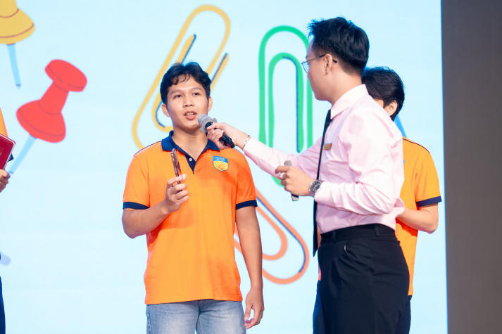 HUTECH-ers “bỏ túi” kỹ năng thích ứng đại học, chủ động vượt qua áp lực 109