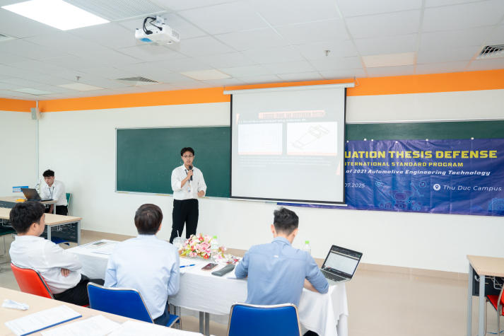 [Video] Loạt đồ án tốt nghiệp “chạm” thực tiễn của sinh viên Ô tô I-HUTECH gây ấn tượng mạnh 53