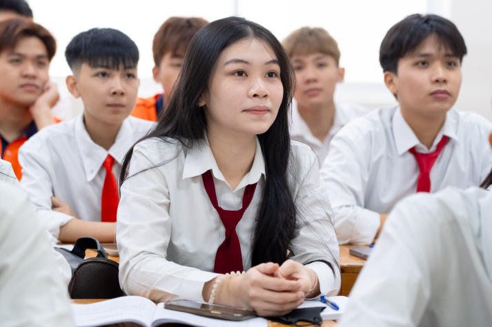 [Video] HUTECH-ers “come back” sau Tết: Sạc đầy năng lượng, chinh phục những mục tiêu mới 90