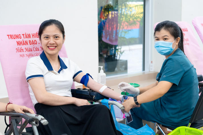 Tuổi trẻ HUTECH lan tỏa yêu thương qua Ngày hội Hiến máu tình nguyện trong Tháng thanh niên 2026 25