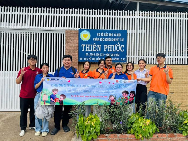 Trao yêu thương, nhận nụ cười tại Mái ấm Thiên Phước cùng sinh viên Khoa Trung Quốc học 10