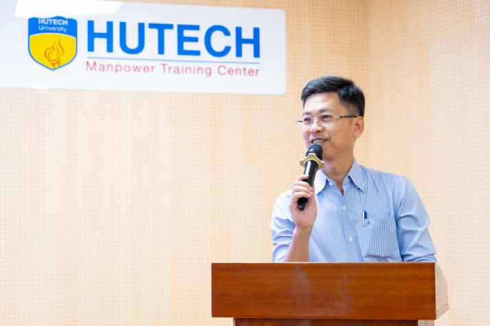 Đón đầu kỷ nguyên số: HUTECH thúc đẩy ứng dụng AI trong giảng dạy, đào tạo và nghiên cứu khoa học 103