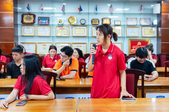 Sinh viên I-HUTECH rèn tư duy chiến lược Marketing qua bài toán thị trường thực tế 45