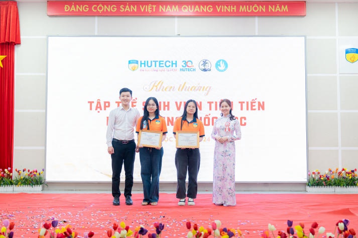 Tổng kết và triển khai công tác năm học 2024-2025, Khoa Trung Quốc học bắt đầu cho một hành trình phát triển mạnh mẽ 135