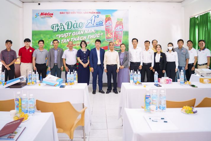 Top 9 HUTECH Startup Wings 2026 học khởi nghiệp từ thực tế vận hành doanh nghiệp tại Bidrico 24