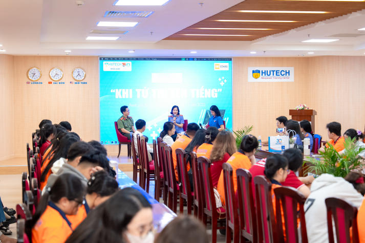 [Video] Sinh viên Khoa Luật lan tỏa tinh thần thượng tôn pháp luật 113