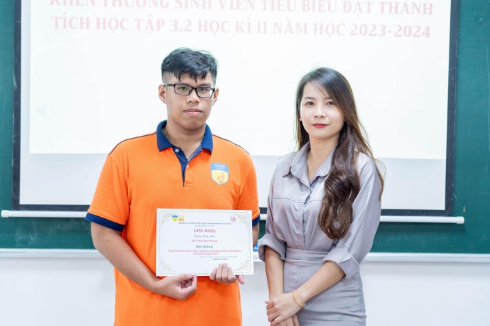 Khoa Nhật Bản học HUTECH tổ chức Hội nghị tổng kết và Phát động phong trào sinh viên năm học 2024-2025 49