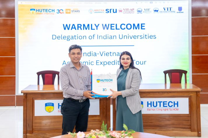 HUTECH fosters international cooperation with leading Indian universities 123