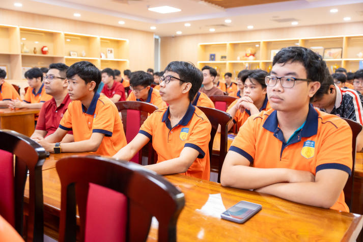 [Video] Chia sẻ từ cựu sinh viên HUTECH: Dám bắt đầu để thành công 94