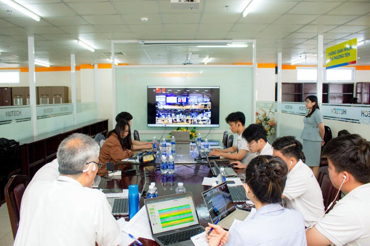 Sinh viên VJIT hào hứng với Workshop Quốc tế “Sri’s Introduction To Innovation” 9