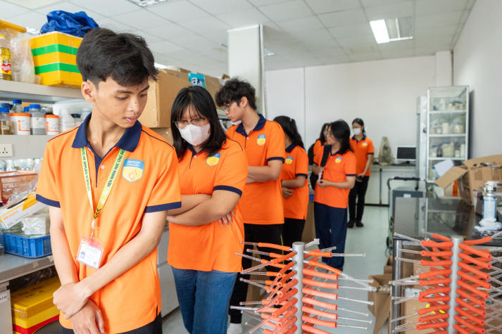 Tân binh Công nghệ sinh học trải nghiệm thực tiễn nghiên cứu tại Trung tâm Công nghệ sinh học TP.HCM 73