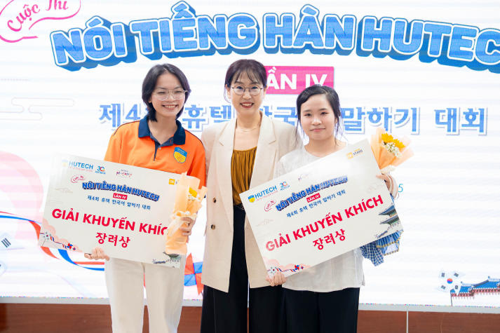 [Video] Tỏa sáng tại Chung kết, sinh viên ngành Đông phương học giành giải Nhất Cuộc thi Nói tiếng Hàn HUTECH 176