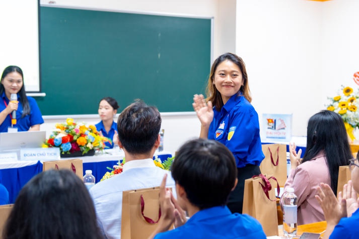 Đại hội Đại biểu Đoàn TNCS Hồ Chí Minh Khoa Tiếng Anh Khóa IV, tự hào tiếp nối, phát triển vươn cao 23