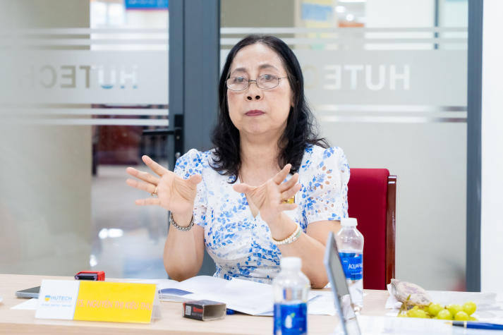 Hội đồng đánh giá luận văn/đề án tốt nghiệp Thạc sĩ ngành Ngôn ngữ Anh: Ghi nhận nhiều đề tài nghiên cứu giàu tính ứng dụng 39