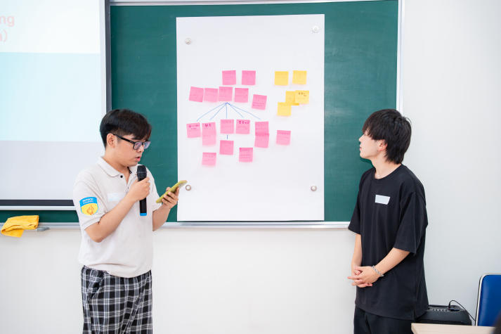 VJIT students engage with Japanese students, joining hands for environmental protection 109