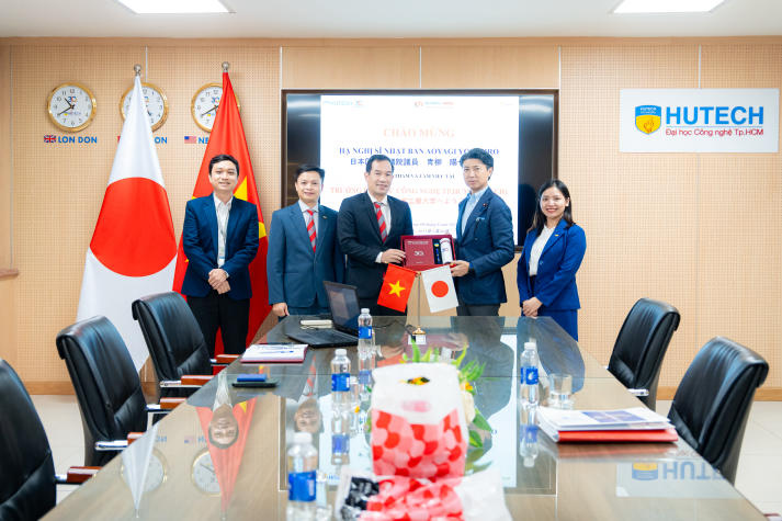 HUTECH đón tiếp Hạ nghị sĩ Nhật Bản, thống nhất nhiều định hướng hợp tác giáo dục bền vững 107