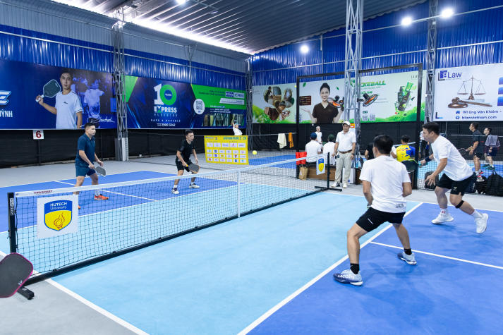 Giải Pickleball giao lưu HUTECH 2026: 189 trận cầu bùng nổ, thắt chặt kết nối cựu sinh viên và doanh nghiệp 9