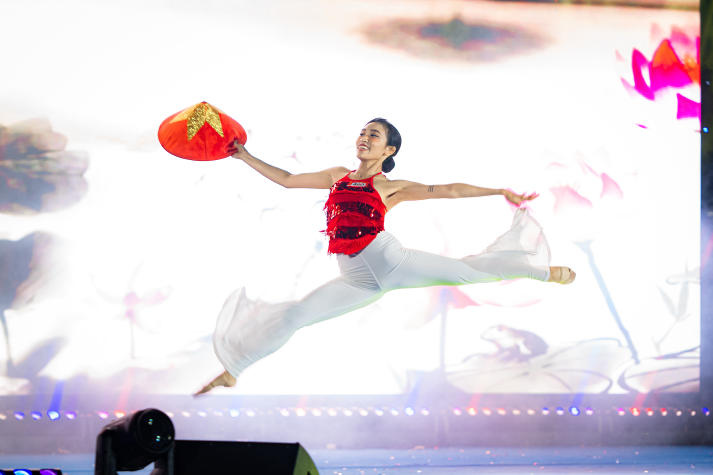 Bản lĩnh làm nền, sáng tạo làm chất - Sinh viên HUTECH nổi bật trên mọi đấu trường tài năng 33