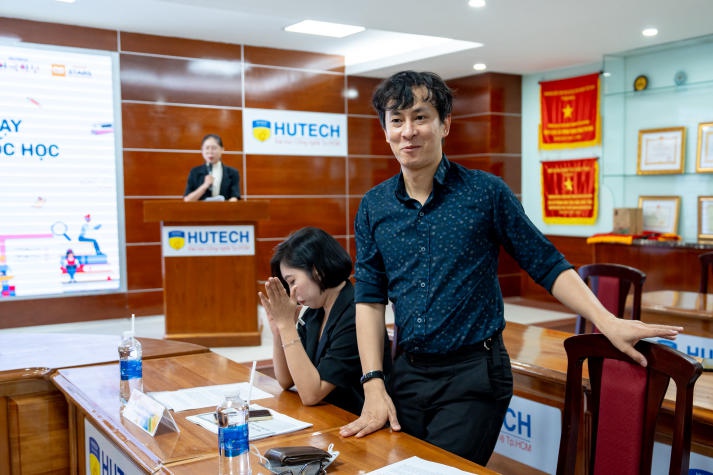 Sinh viên Khoa Hàn Quốc học tìm hiểu chương trình đào tạo ngành Ngôn ngữ Hàn Quốc 16