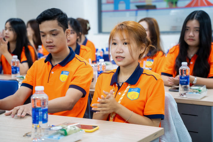 Sôi nổi ngày hội Chào đón Tân sinh viên Khoa Hệ thống thông tin quản lý: Khởi đầu hành trình kết nối công nghệ và kinh tế 49